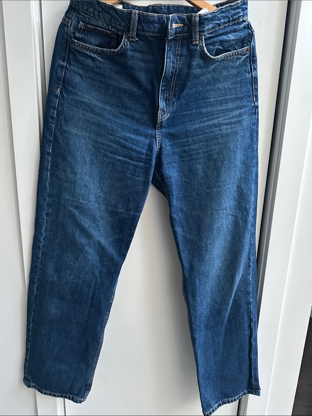 Zara Women's Dark Blue Straight Leg Jeans